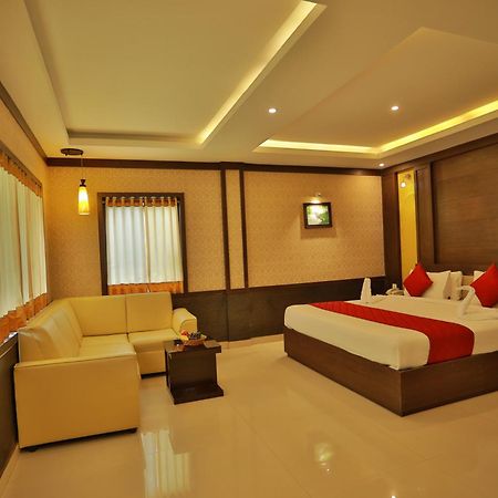 Sea View Resort-& Spa Cherai Черай Бийч Екстериор снимка