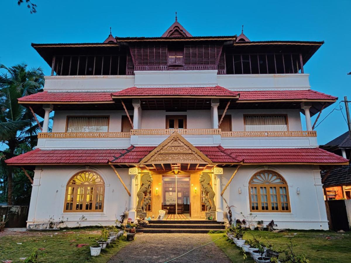 Sea View Resort-& Spa Cherai Черай Бийч Екстериор снимка