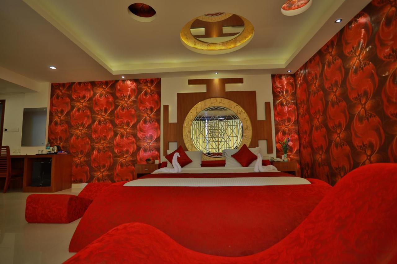 Sea View Resort-& Spa Cherai Черай Бийч Екстериор снимка